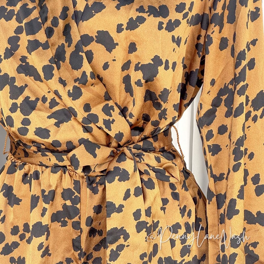 LUSH Leopard Print Romper In Caramel Black - Picture 5 of 11